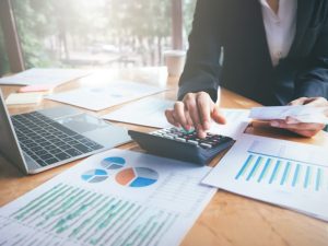 Article principal - Les services dans notre diocèse - le service économat