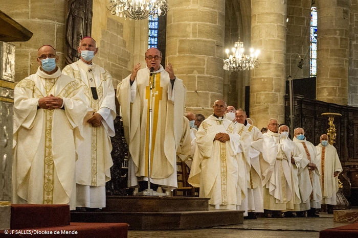 _DSC7902 Mgr benoît BERTRAND - © JF S le 10-10-2021_bis