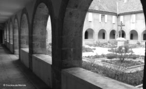Le_cloitre_bis