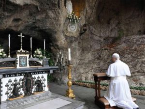 couverture Article principal - Le pape Léon XIV en France - des lozériens partiront à sa rencontre, à Lourdes