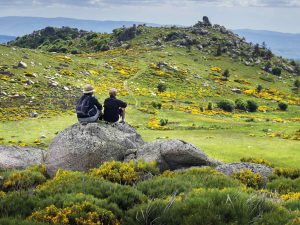 couverture Article principal - Les services dans notre diocèse de Mende - la pastorale du tourisme